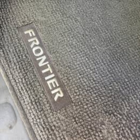 2004-2014 Nissan Frontier King Cab Carpet Floor Mats Set/3 OEM Dark Beige - Picture 7 of 15